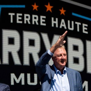 世界杯比赛直播地址-杰夫·蒂格：若拉里·伯德现在打球，场均能拿30分10板和8次助攻