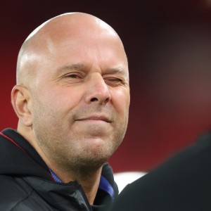 世界杯手机观看app下载-被问阿隆索下课，斯洛特：我不知道如今教练权威是否下滑了